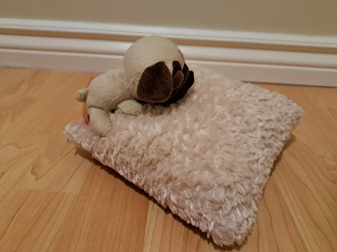 McDonalds The Dog Pug Plush Pillow 8"×8" image indicator(4)