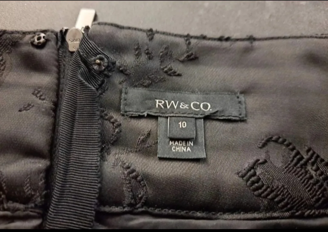 R and W semi pleated skirt flower pattern image indicator(5)