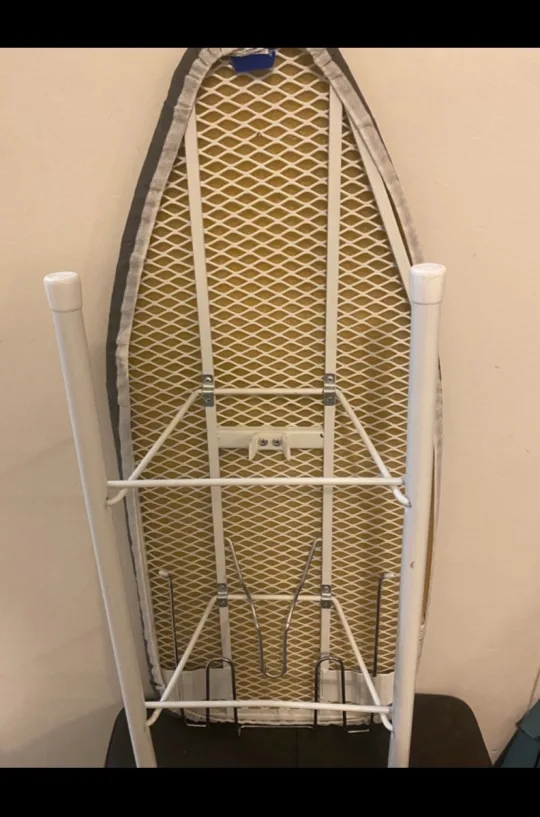 Ironing Board with Stand and Storage image indicator(2)