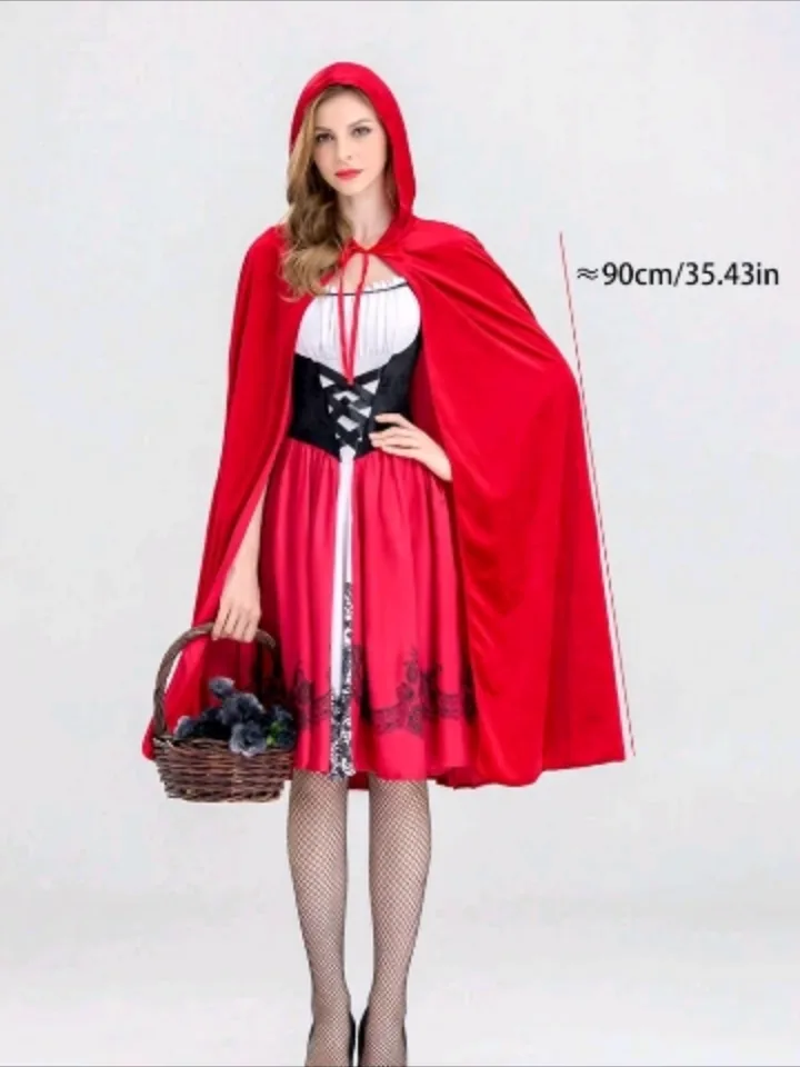 Red Velvet Hood Cape image indicator(3)
