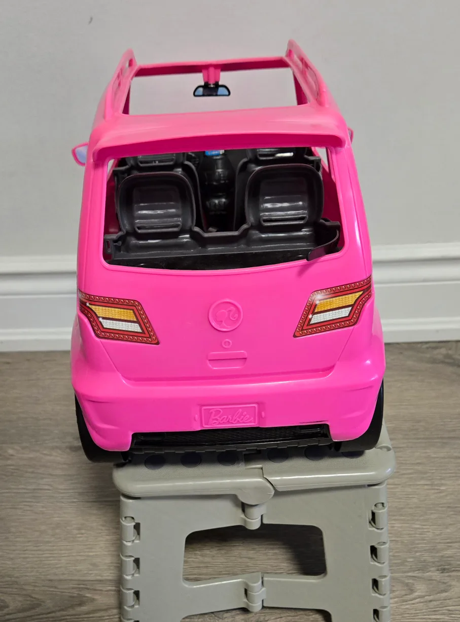 Barbie Pink SUV Toy Car image indicator(3)