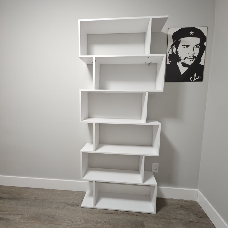 Modern White Bookcase/Shelving Unit