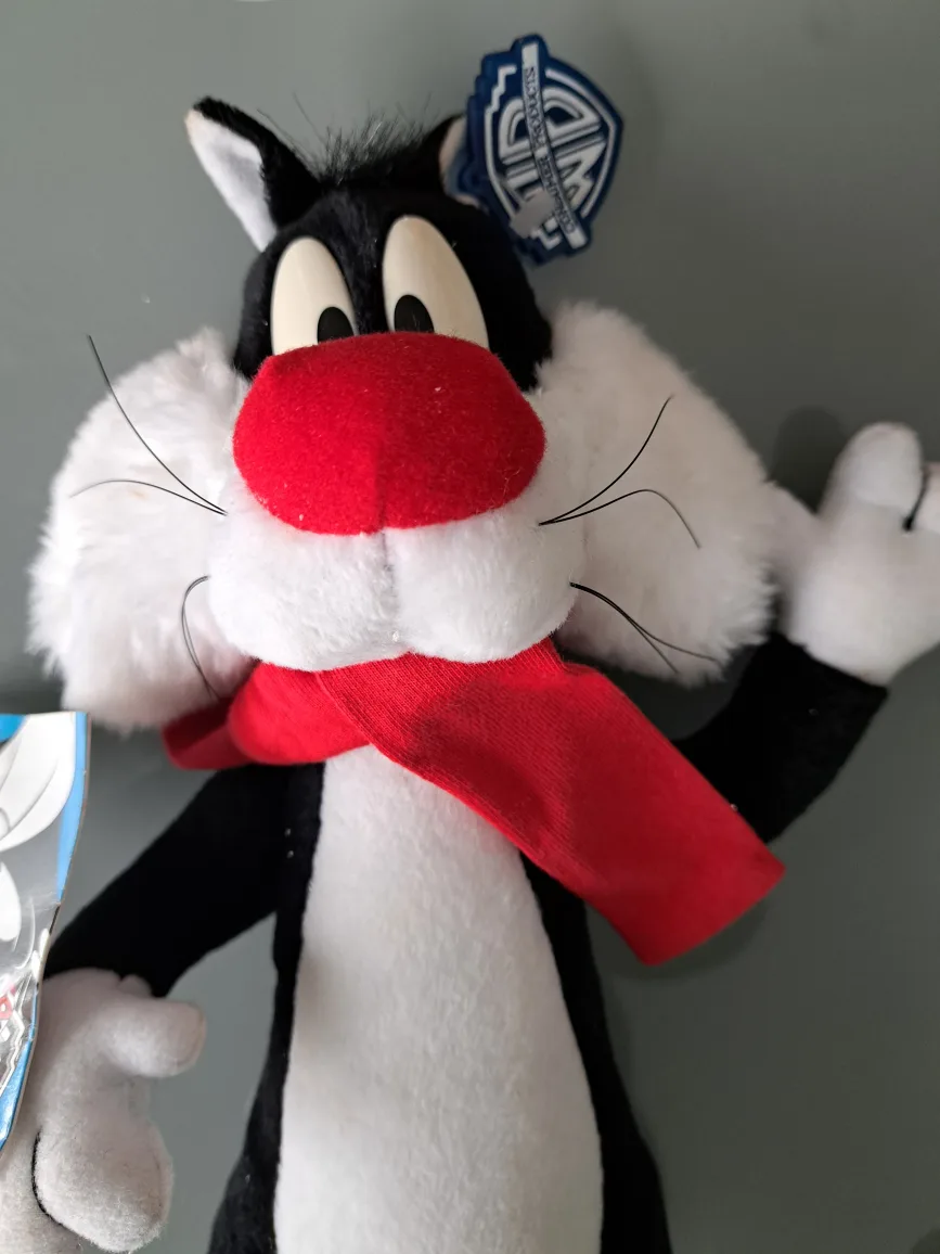 13" Sylvester Plush Toy - Warner Bros. image indicator(5)