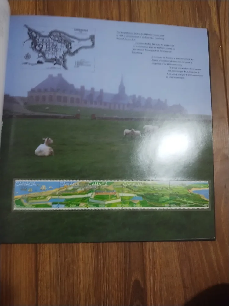 Canada 1995 Stamp Collection Album image indicator(3)