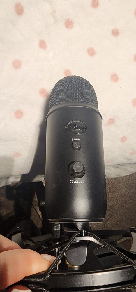 Blue Yeti USB Microphone with Boom Arm - photo 4