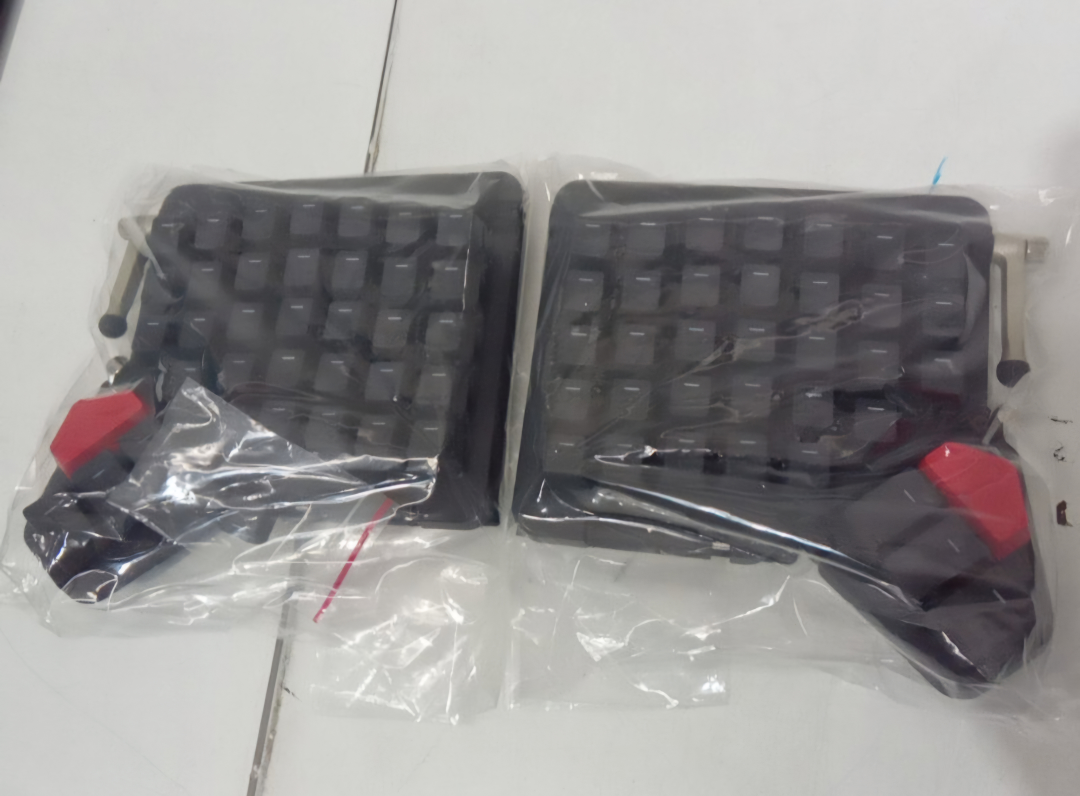 ZSA Moonlander Wired Ergonomic Split Keyboard - Black