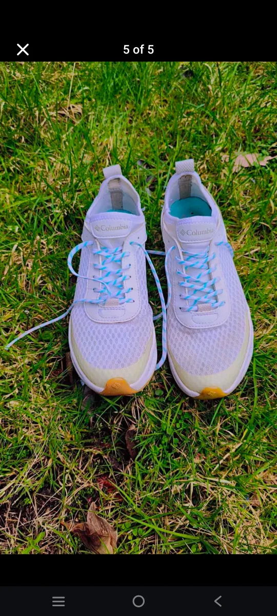 Women's Columbia White Sneakers - Size 7.5