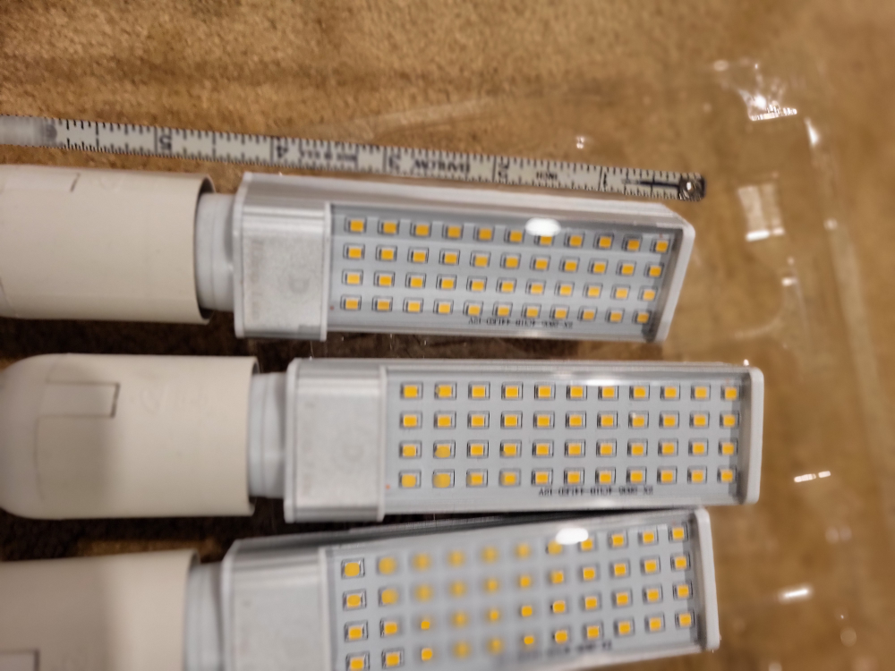 Triple Gooseneck LED Grow Lamp with Clamp