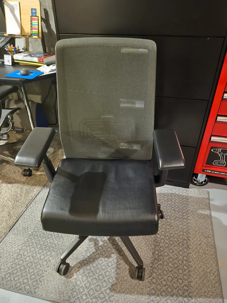 Haworth Very office chair image indicator(2)