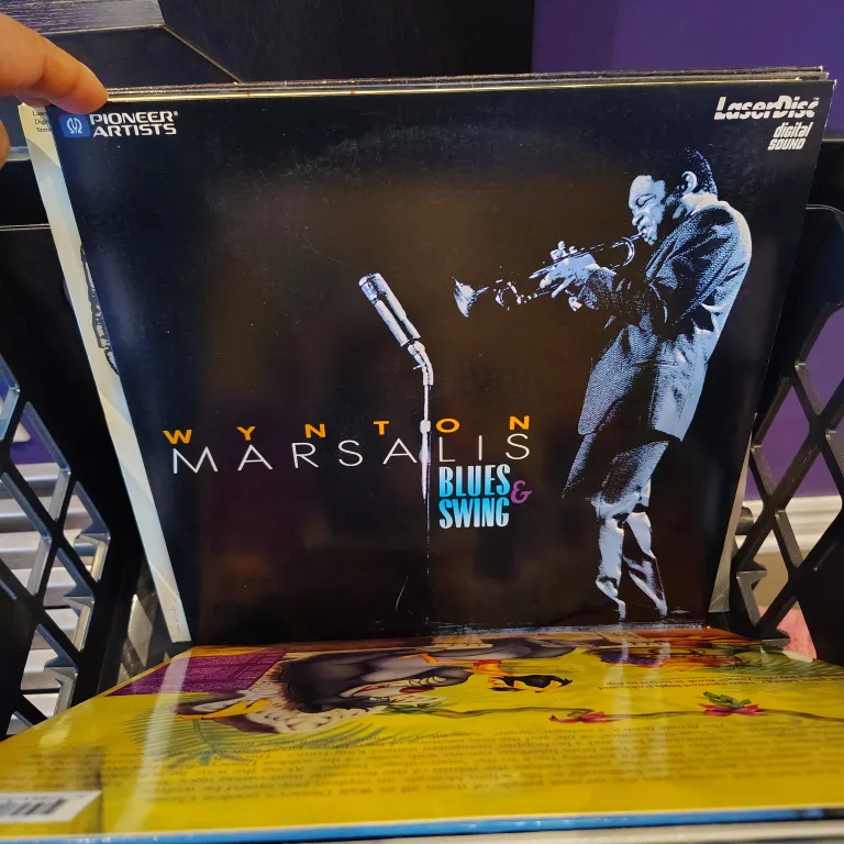 Laserdisc Collection - Disney Classics & More! image indicator(7)