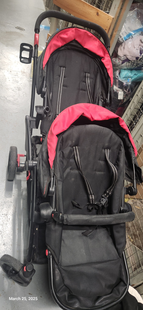 Contours Options Elite Double Stroller - Black and Red