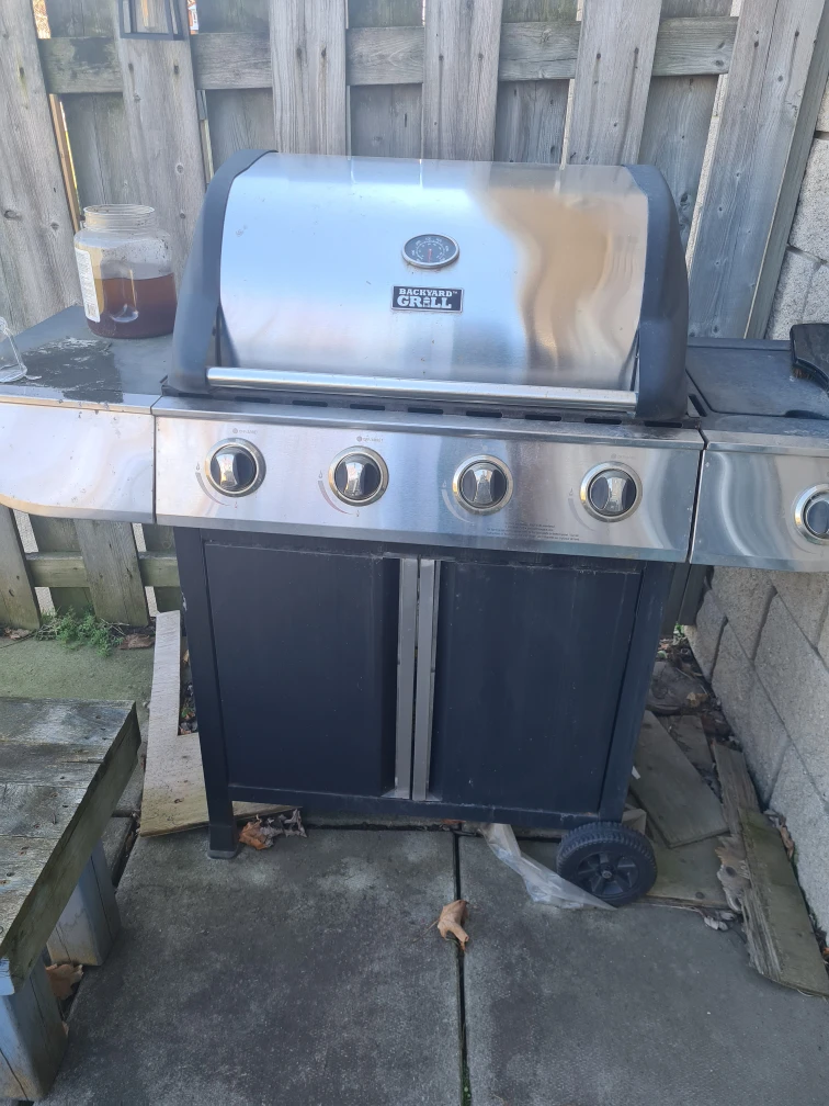 Backyard Grill 4-Burner Propane BBQ