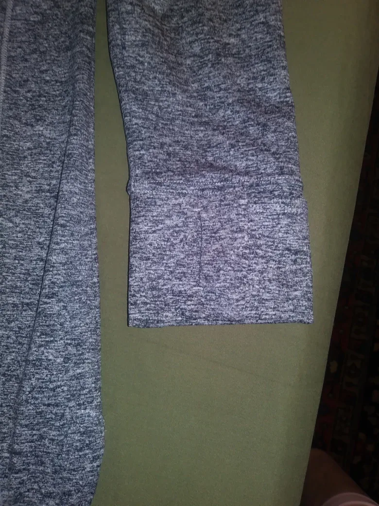 Duluth Trading Co. Women's Mock Neck Long Sleeve Shirt - Size M image indicator(4)