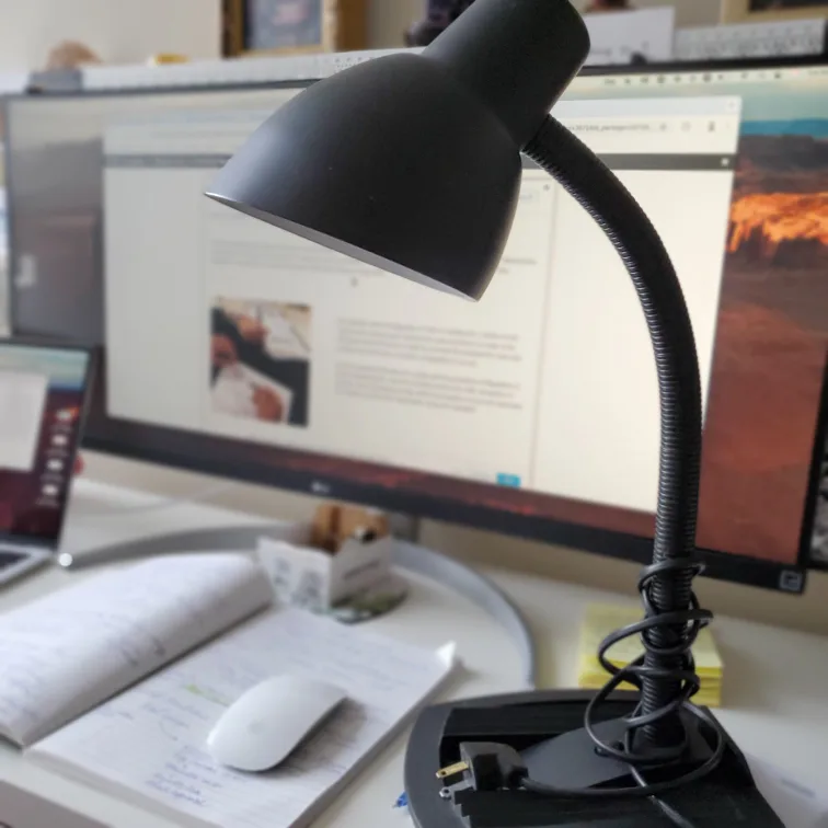 🧡 Black Desk Lamp with Flexible Gooseneck image indicator(3)