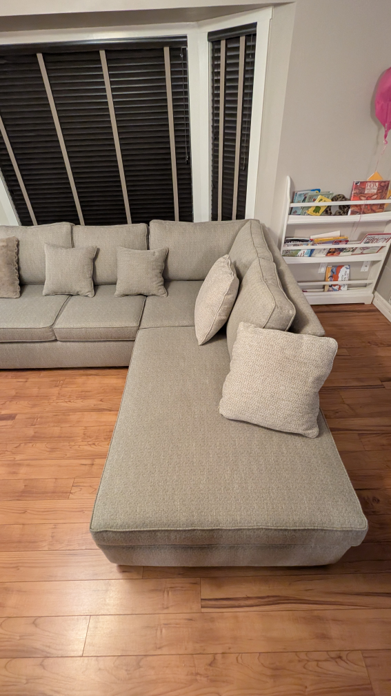 Birchwood Furniture Sectional Sofa - photo 3
