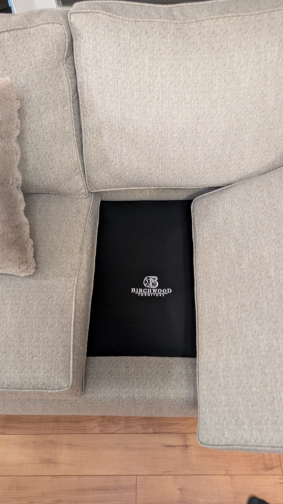 Birchwood Furniture Sectional Sofa - photo 4