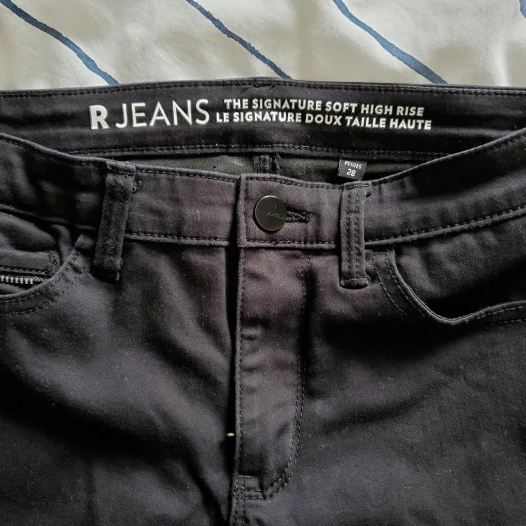 🧡 Jeans - The Signature Soft High Rise - Two Pairs image indicator(5)