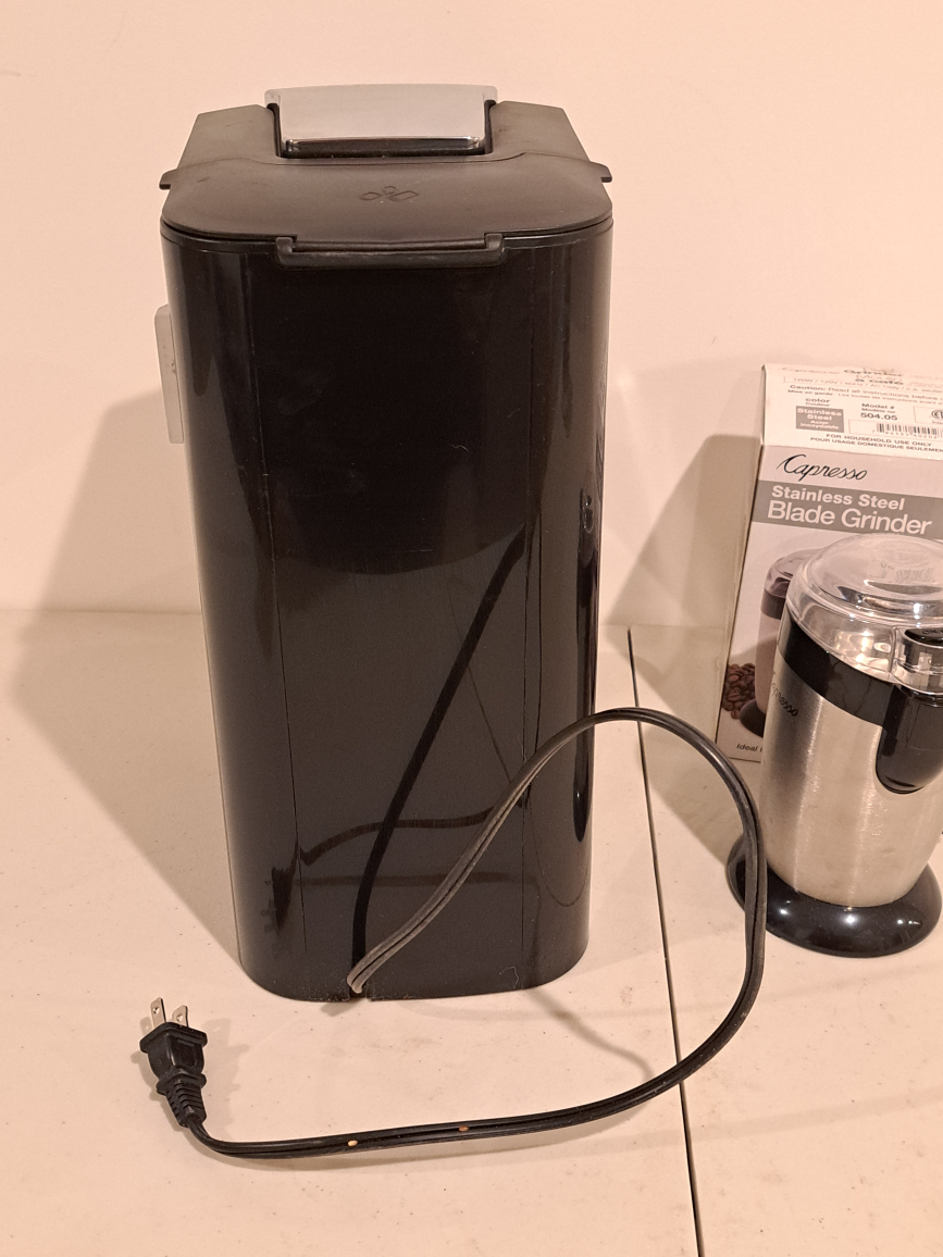 Hamilton Beach FlexBrew coffee maker - photo 3