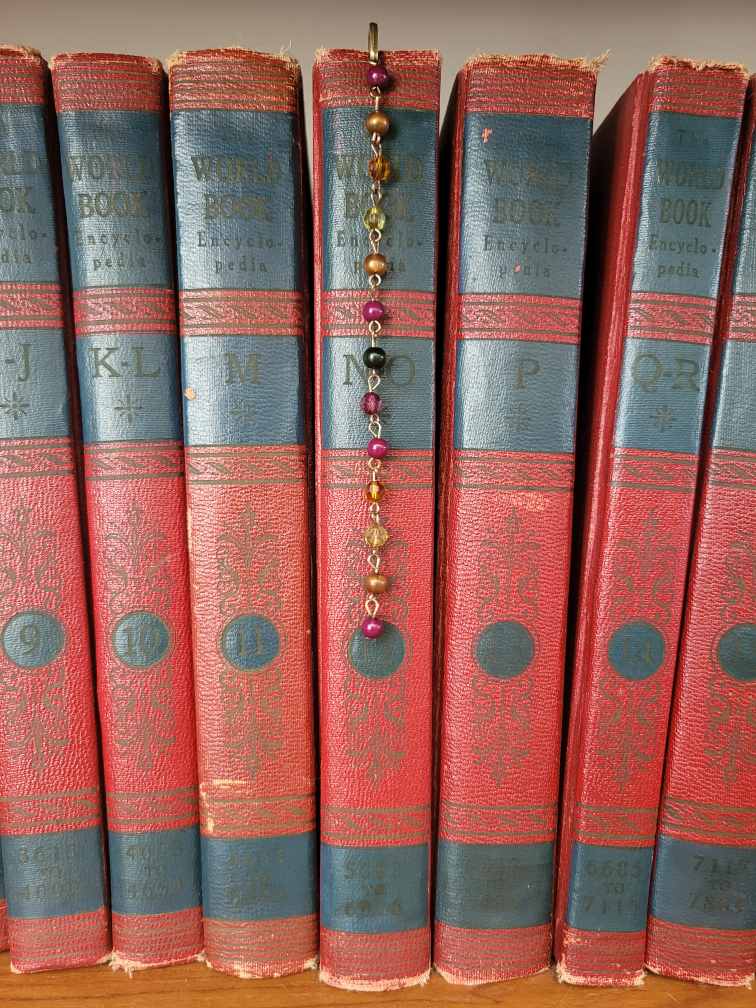 Beaded Bookmark - photo 3