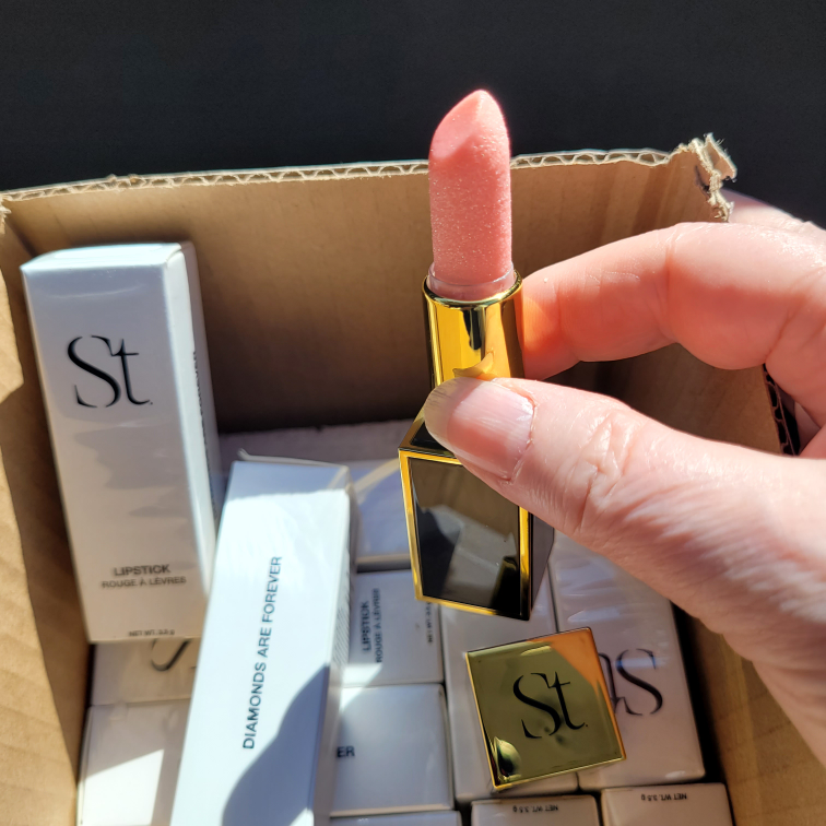 SEINT Diamonds Are Forever Lipstick - photo 4