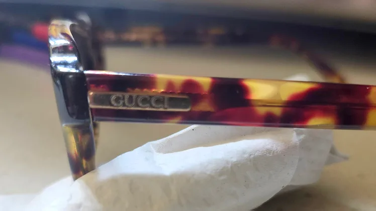 Gucci Shades image indicator(2)