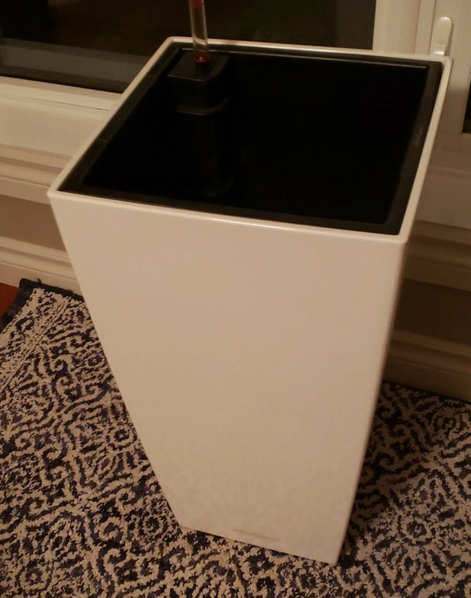 Lechuza  Self-Watering Planter