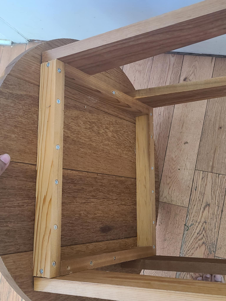 Small Round Wooden Side Table - photo 3