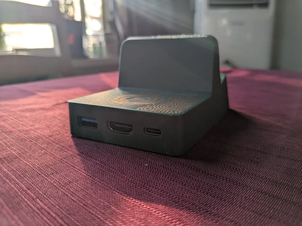 The Legend of Zelda Nintendo Switch Mini Dock image indicator(3)