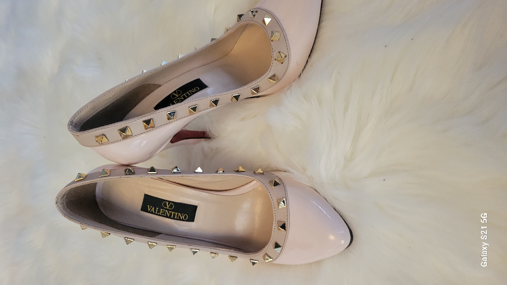 cream red bottom Studded Heels - photo 2
