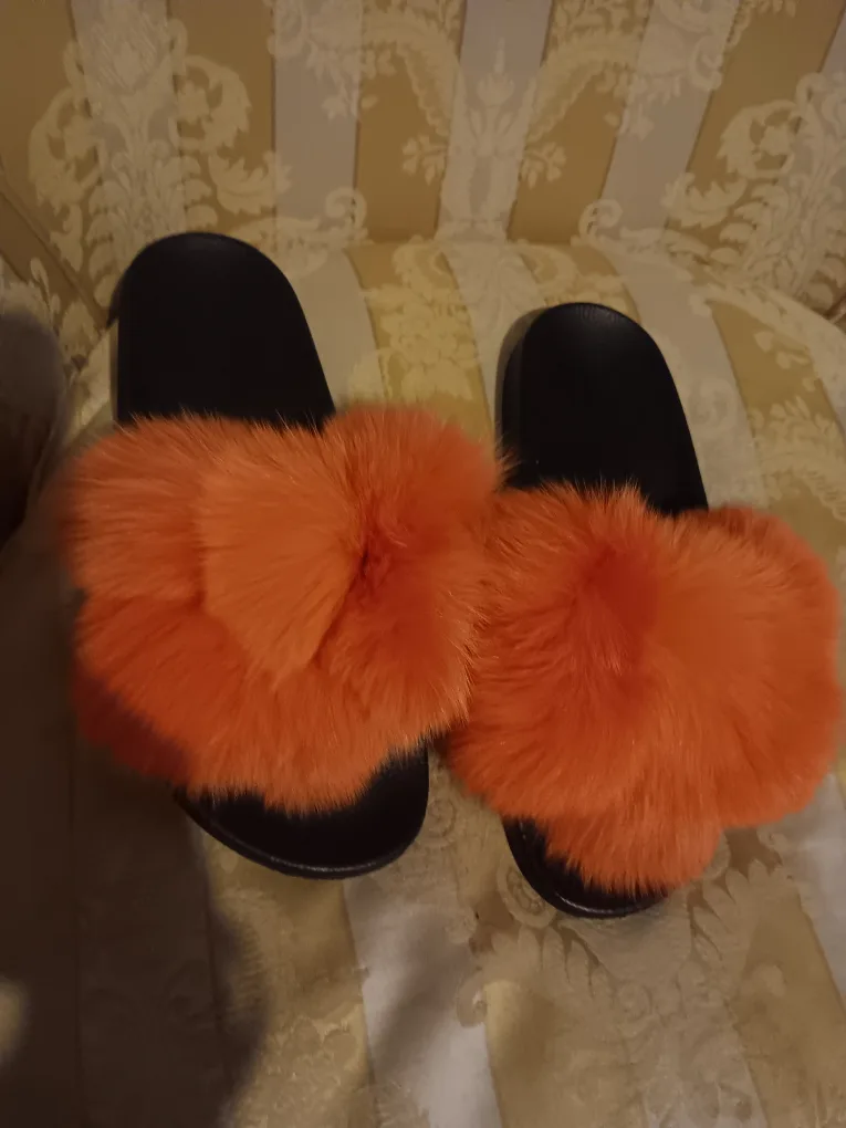 Fuzzy Orange Fur Slides image indicator(3)