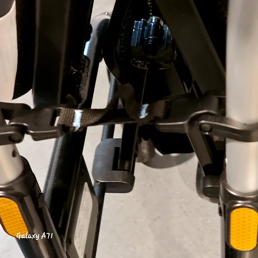 Walker-"Trillium Evolutionary-4 Wheeled Rollator Walker". image indicator(9)