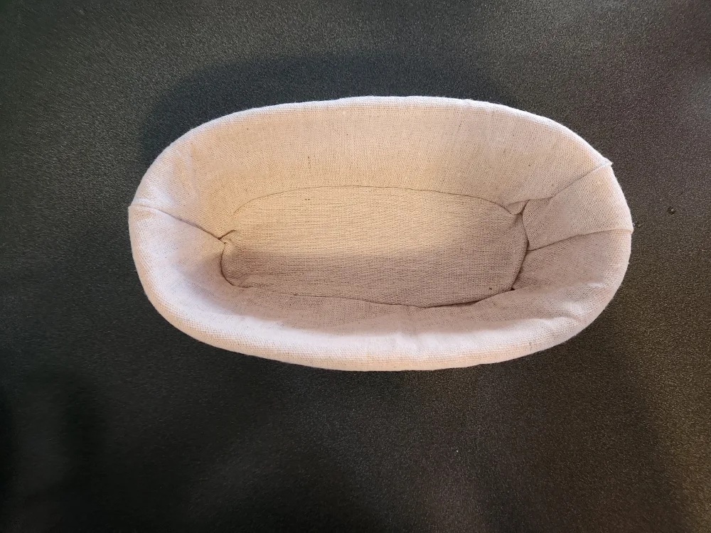 Oval-shaped Bread Proofing Basket with Linen Liner image indicator(2)