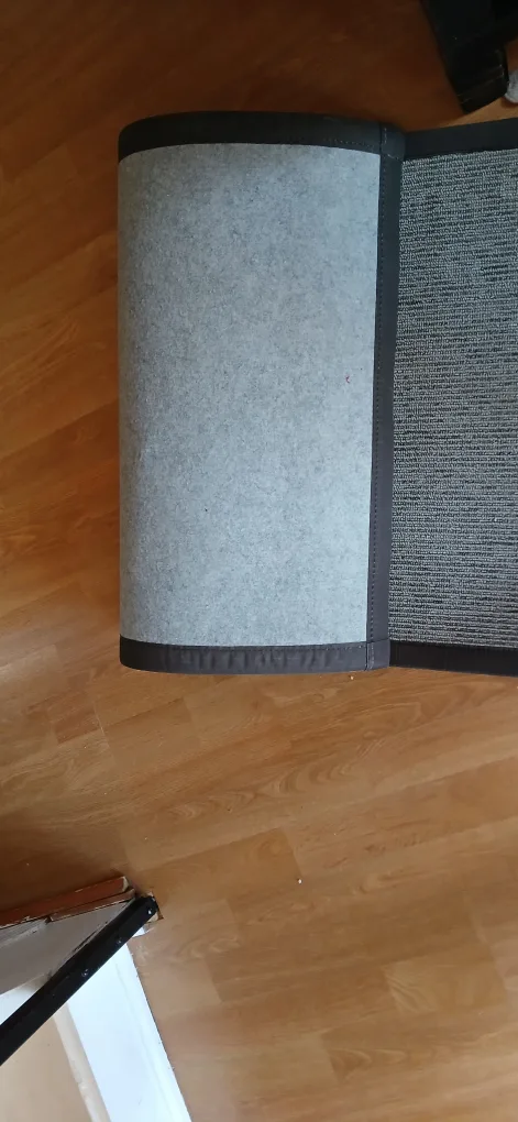 Grey Runner Rug with Black Border image indicator(5)