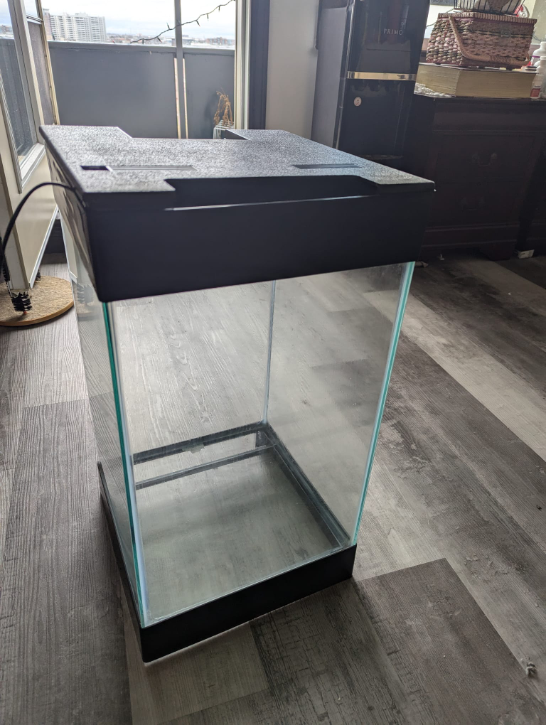 Small Aquarium Kit with LED Light 47 X 34 X 34