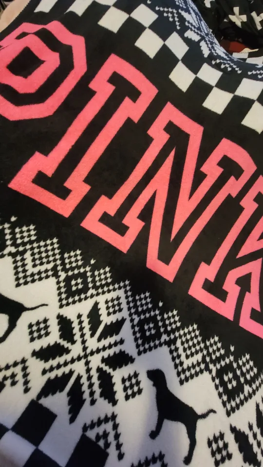PINK Victoria's Secret Holiday Throw Blanket image indicator(3)
