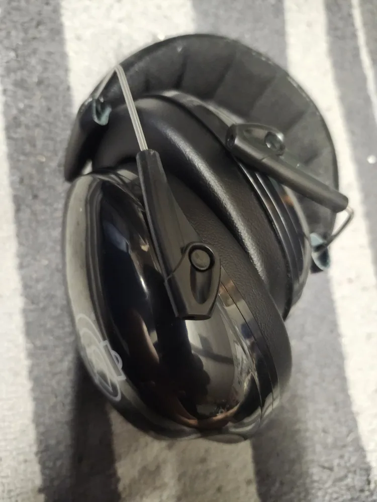 Kids' Hearing Protection (earmuffs) image indicator(3)