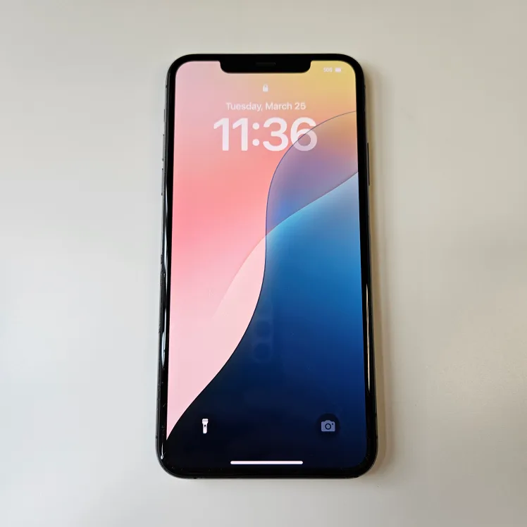 iPhone 11 Pro Max - Space Grey - Excellent Condition image indicator(2)