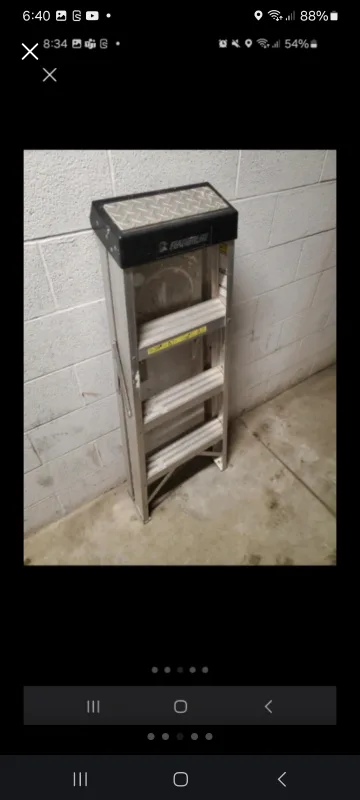 Featherlite Folding Step Ladder image indicator(4)