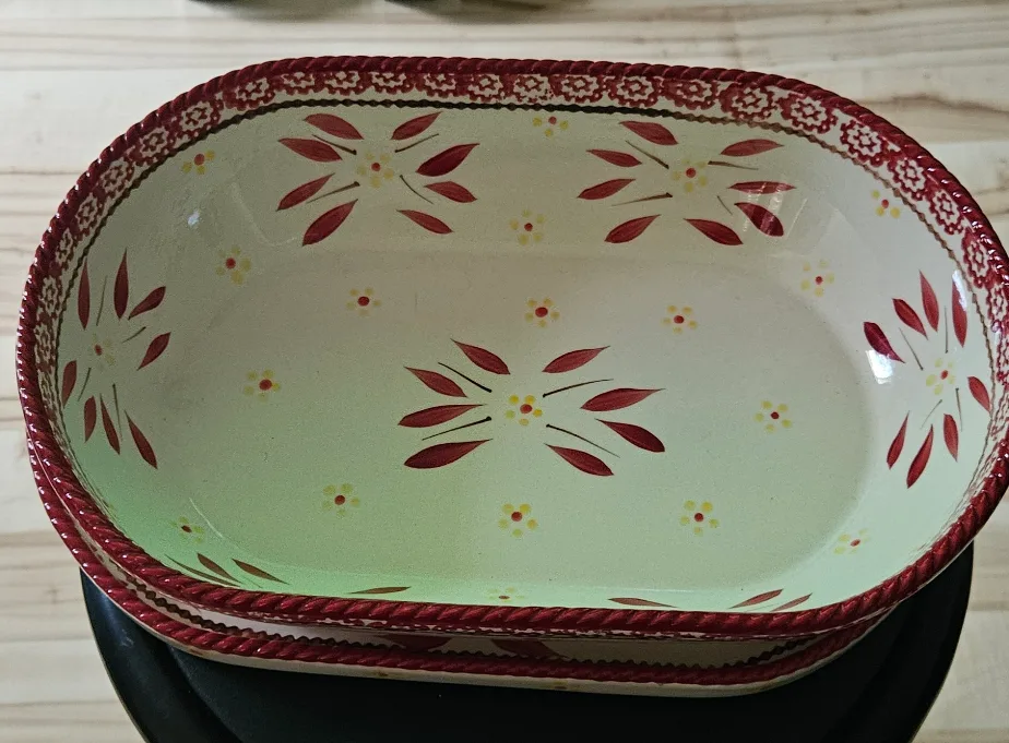 Temptations by Tara Old World 3.2 QT Oval Baker image indicator(3)