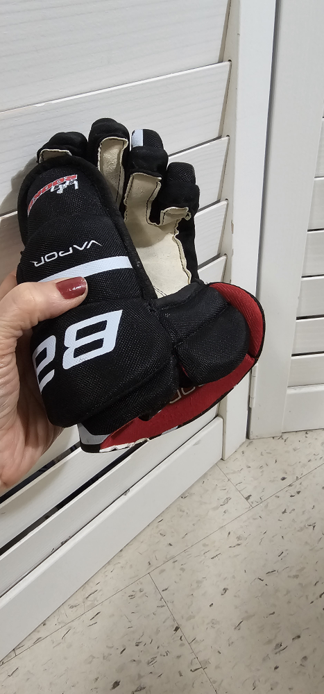 Bauer Vapor Hockey Gloves - Youth Small one pice