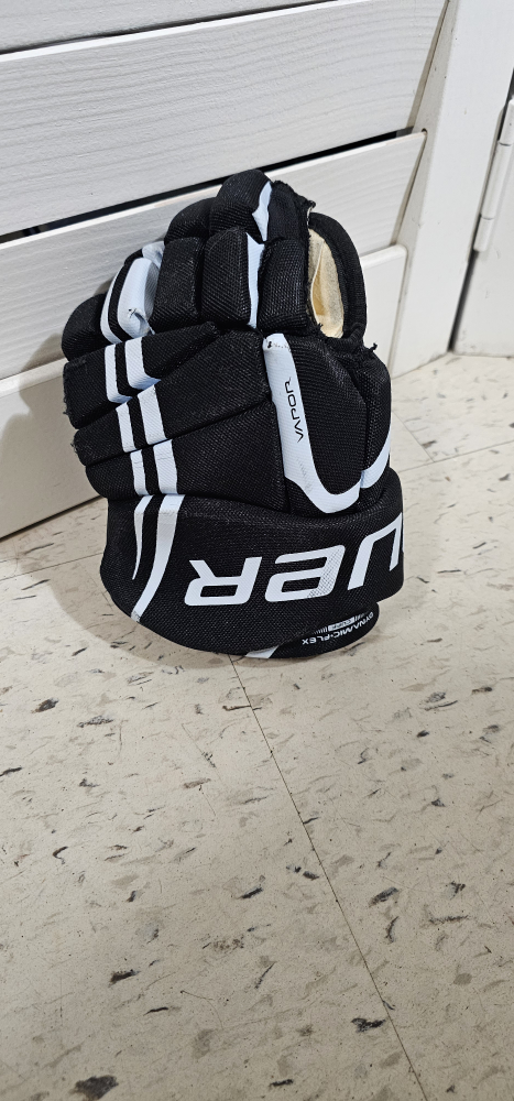 Bauer Vapor Hockey Gloves - Youth Small one pice - photo 2