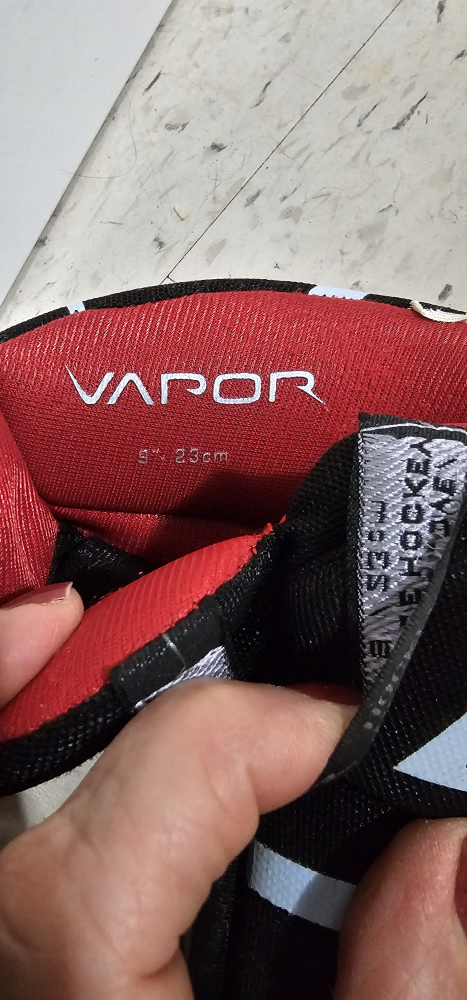 Bauer Vapor Hockey Gloves - Youth Small one pice - photo 3