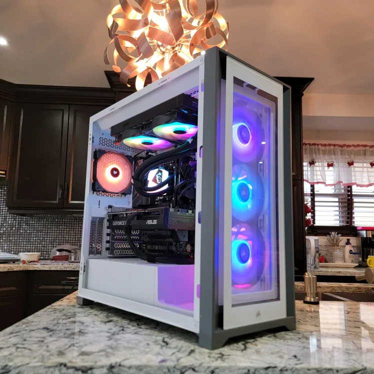 Performance Gaming PC : Ryzen 7 7700X / RTX 5070 / 32GB RAM image indicator(9)