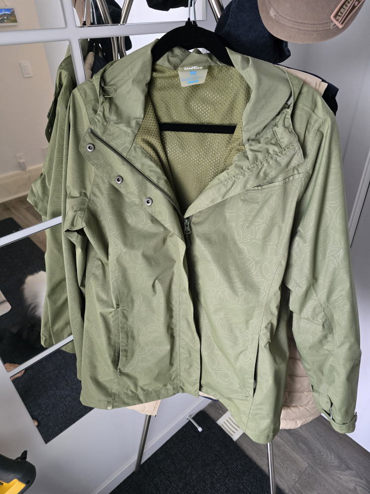 Wind River Women's Olive Green Hooded Jacket