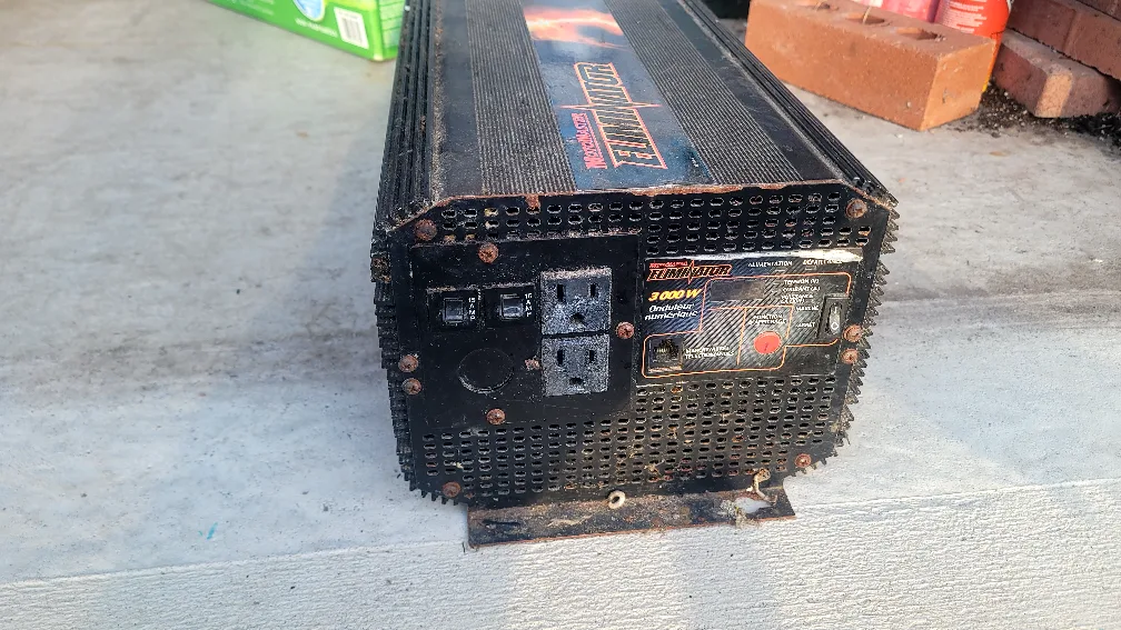 Power Inverter 3000W image indicator(2)