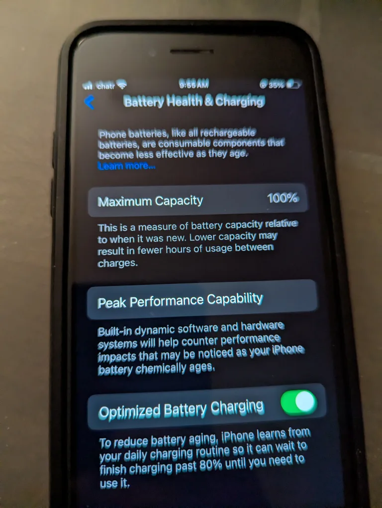 iPhone SE 2nd gen 64gb excellent condition image indicator(5)