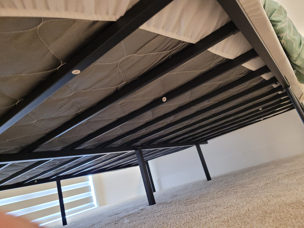 Queen Mattress, Like new. Sale. - photo 4