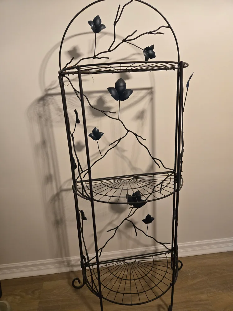 Three-Tier Metal Plant Stand with Floral Design image indicator(2)