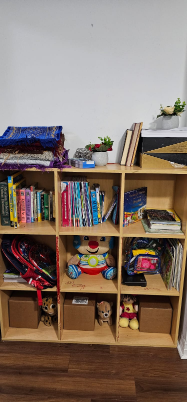 9 Cube Organizer Shelf - Great for Storage! - photo 2