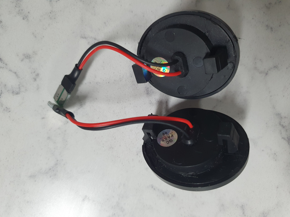 Pair of LED Licence Plate Lights - photo 2